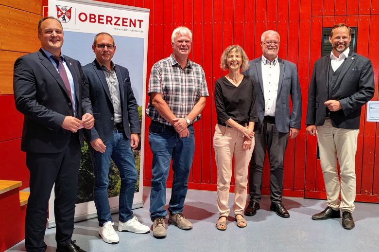 Bürgermeister Kehrer mit den Fraktionen der Oberzent