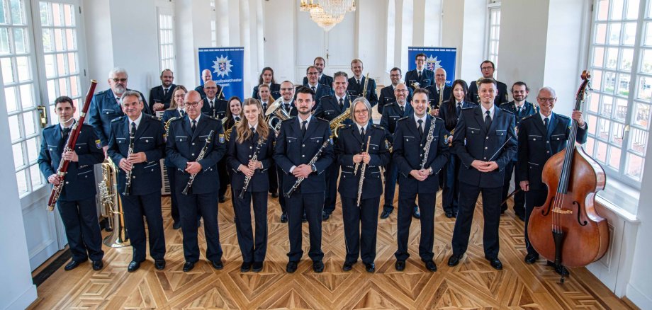 Gruppenbild des Landespolizeiorchesters Hessen